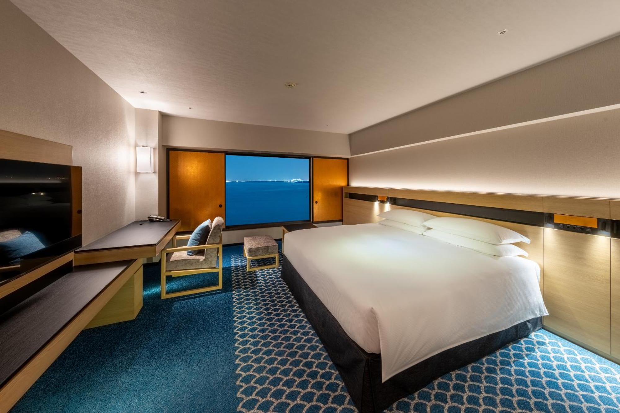 Hilton Tokyo Bay 渡假村 4*